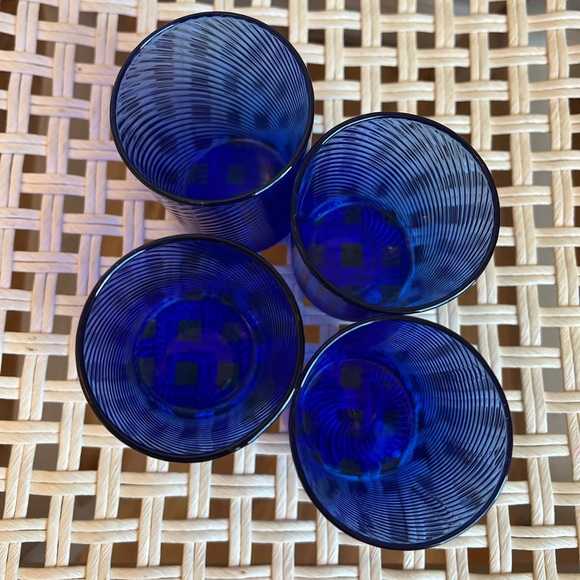 Vintage Cobalt Blue Glass Tumblers Set of 4 Swirl Textured Drinking Glasses, MCM - Picture 5 of 7